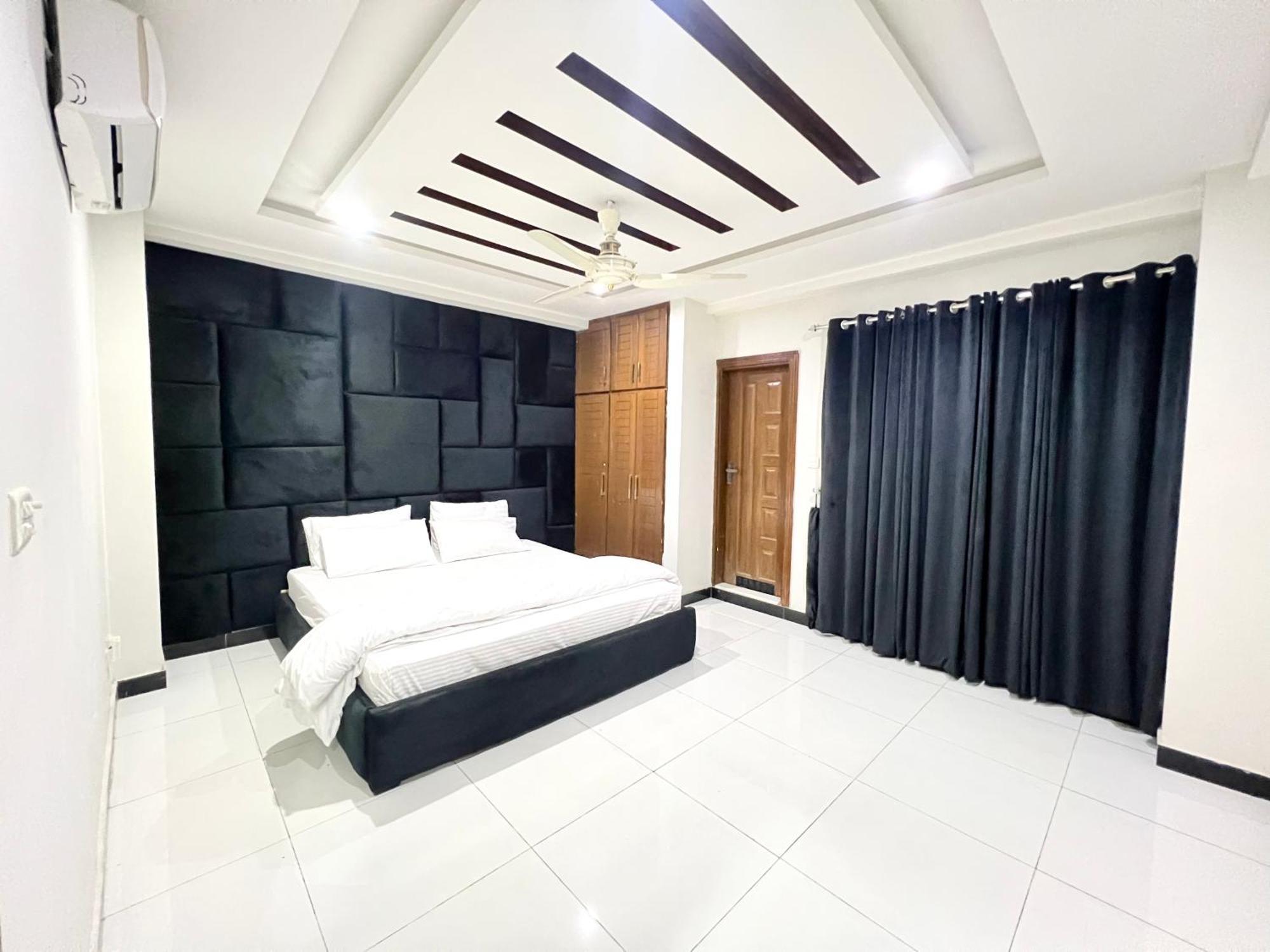 Penthouse 3Bedrooms - Luxury Apartment Hotel Islamabad Ngoại thất bức ảnh