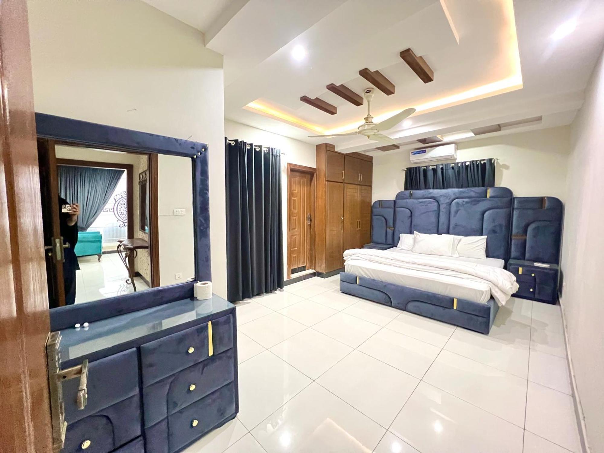 Penthouse 3Bedrooms - Luxury Apartment Hotel Islamabad Ngoại thất bức ảnh