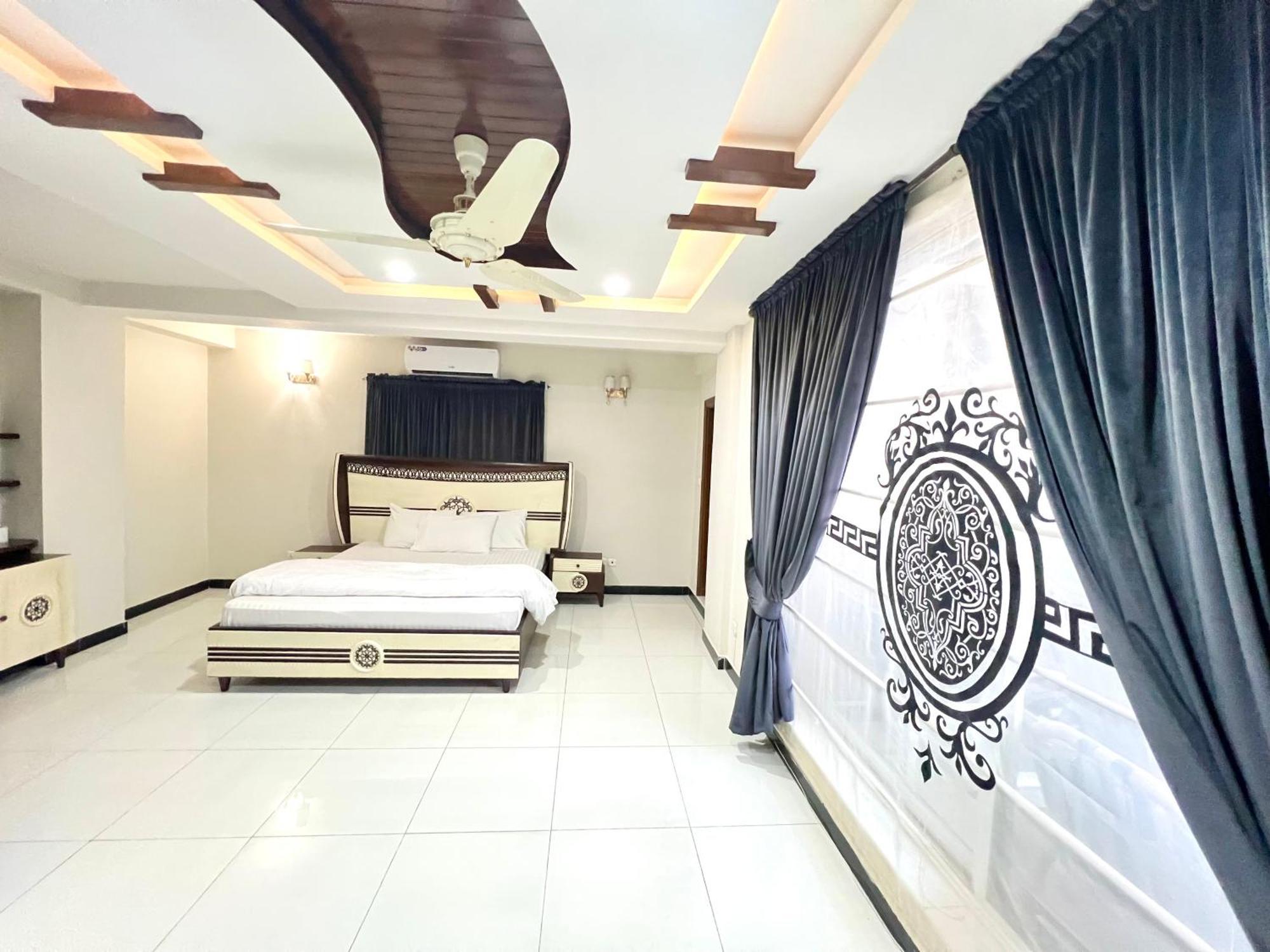 Penthouse 3Bedrooms - Luxury Apartment Hotel Islamabad Ngoại thất bức ảnh